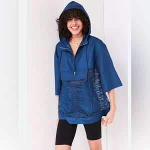 KIMCHI BLUE URBAN OUTFITTERS Navy Blue Lace Pullover sz XS